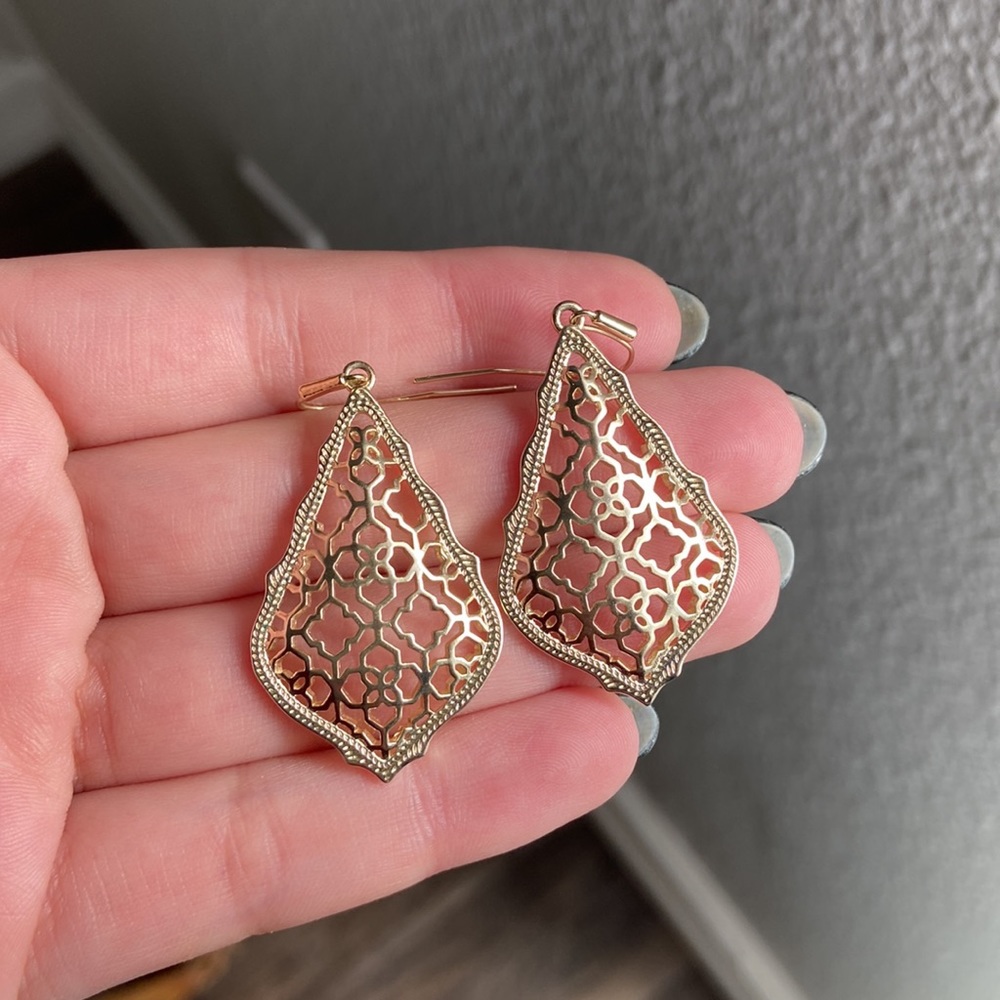 Kendra Scott Addie Earrings